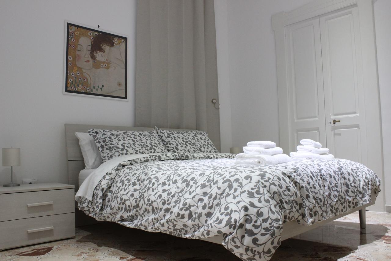 B&B A Casa Di Paola レッチェ エクステリア 写真